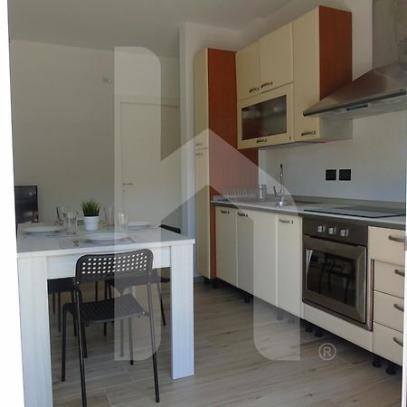 Homiday - Civico 3 Apartment Giulianova Bagian luar foto